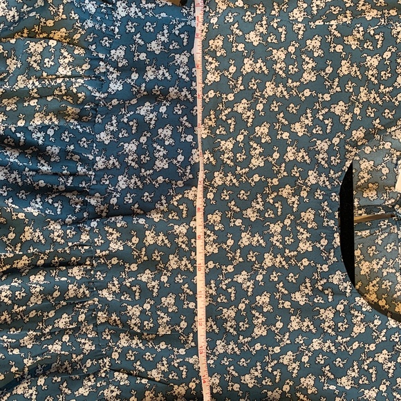 Maurices blue floral peasant blouse - Picture 9 of 10